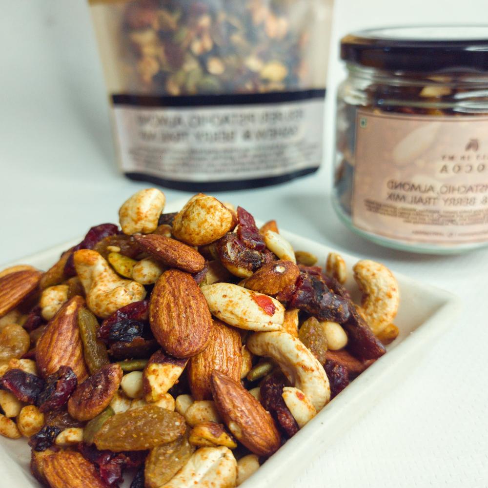 PERI PERI EXOTIC NUT & BERRY TRAIL MIX