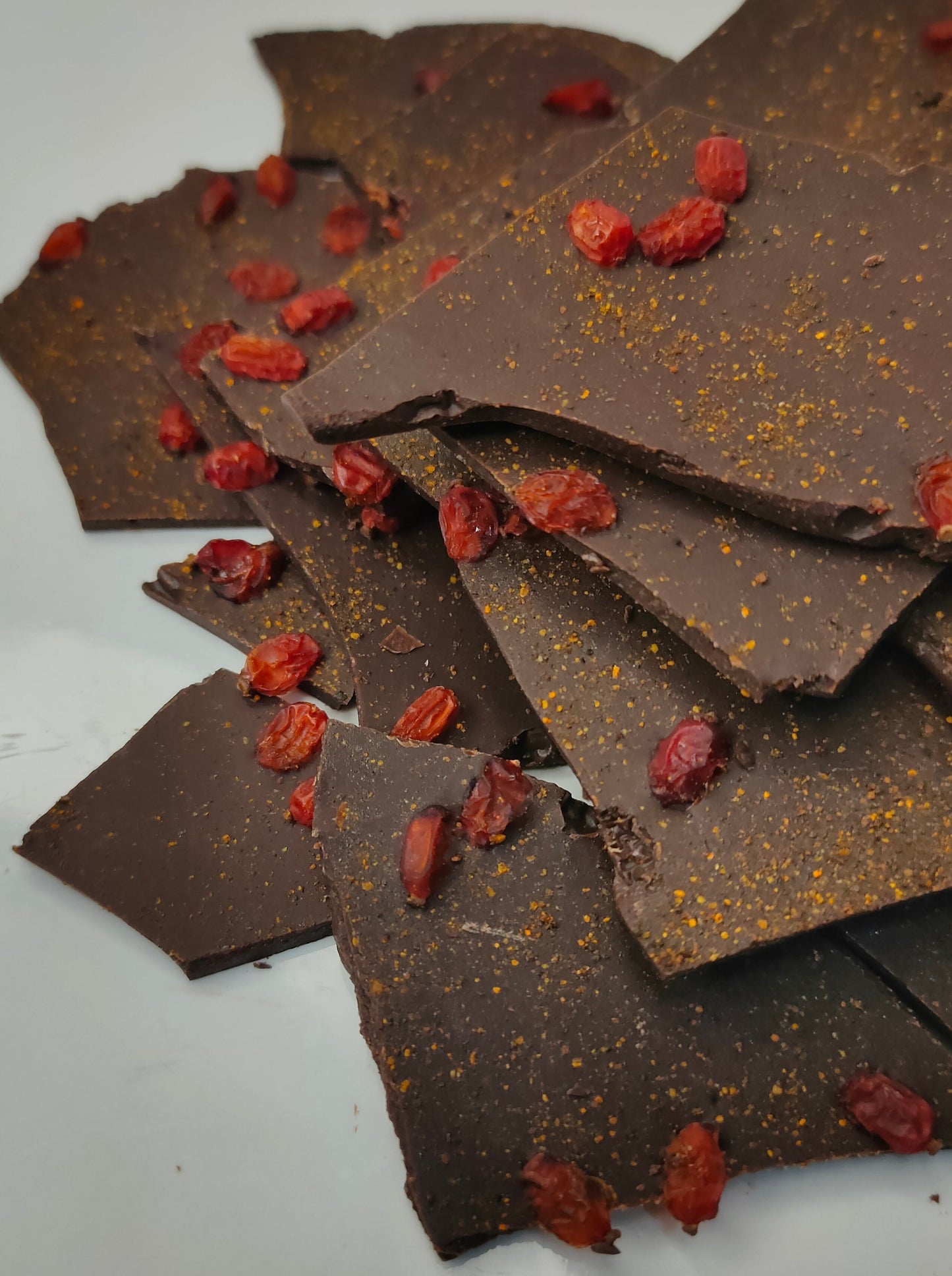 58% Dark Paprika and Barberry Barks (Bean to bar)